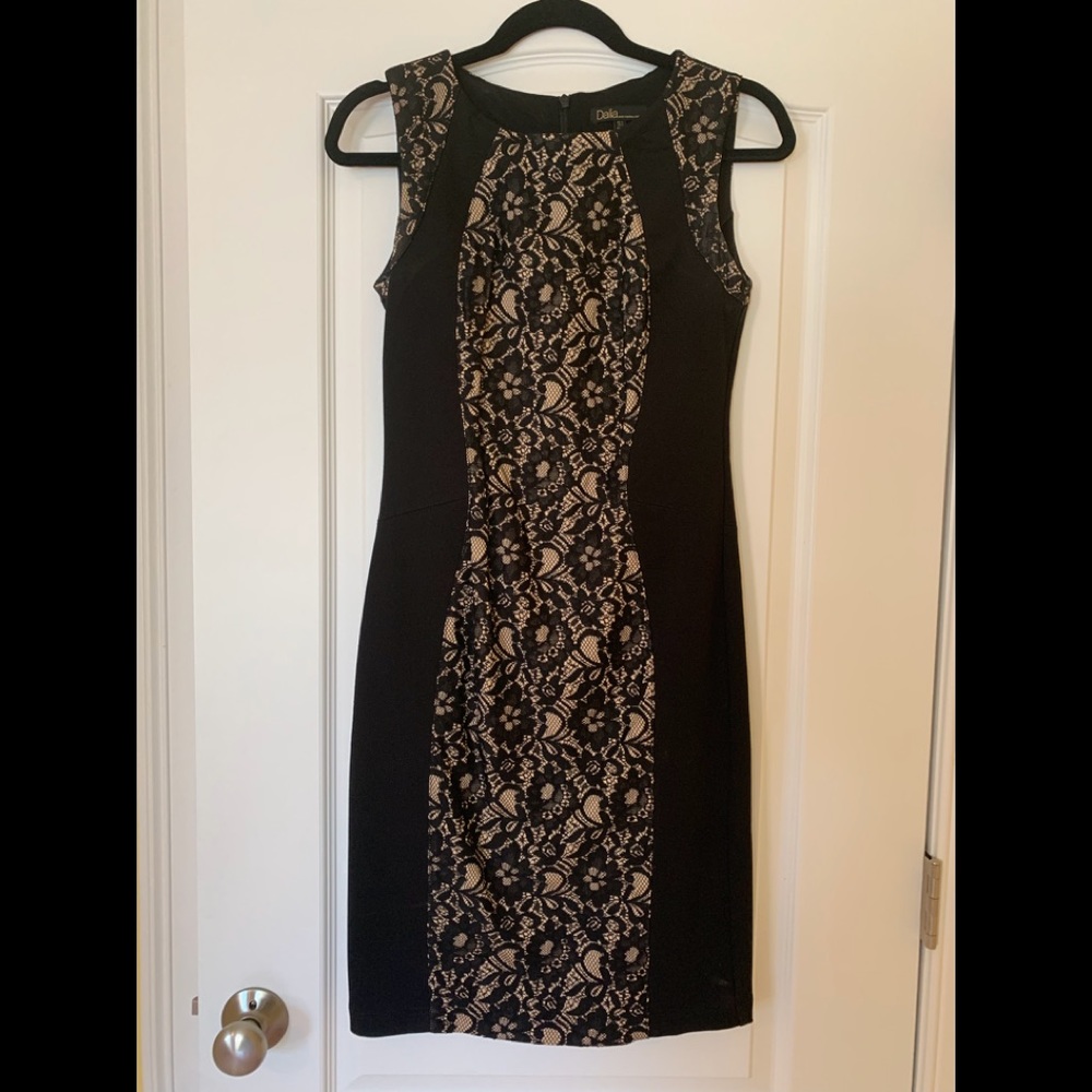 Black Lace Dalia Dress SZ 2